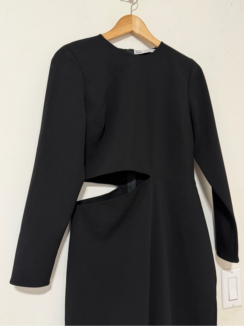 Zara black cut out maxi dress Medium - Picture 6 of 10